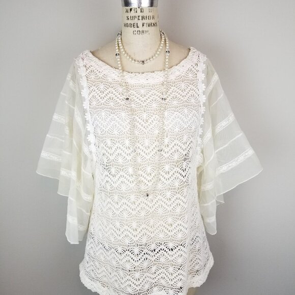 New Romantics Sweet Boho Style Lace Blouse w/Dramatic Sleeves Size Medium - Picture 1 of 8